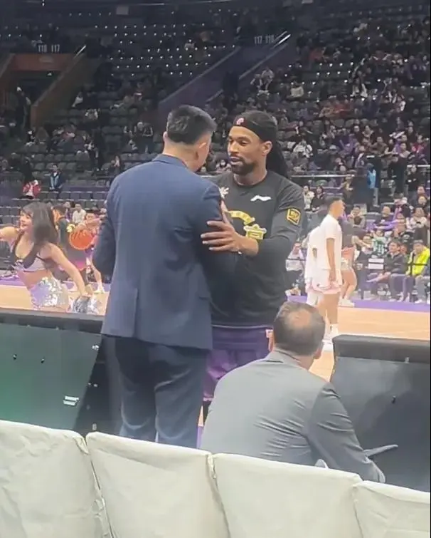 外界的热议, 进了萨林杰, img 外界的热议, 进了萨林杰, img