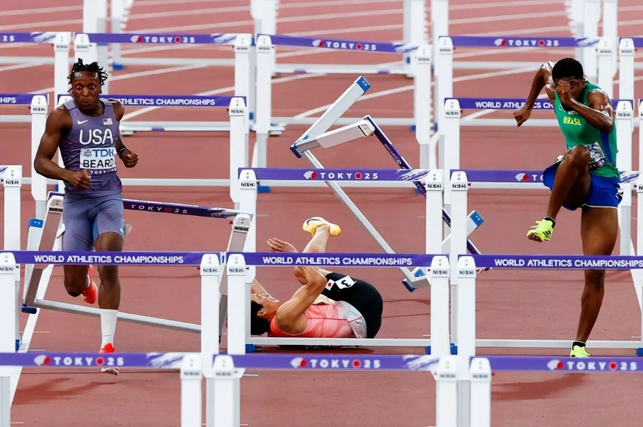 MFzcI, 赛场参加半, alt MFzcI, 赛场参加半, alt